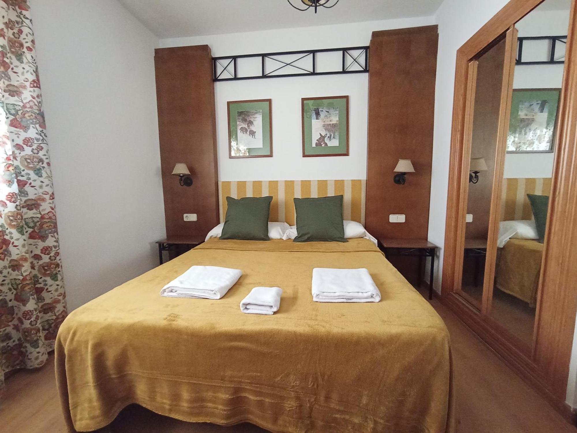 Hostal Rural Alto Tajo Poveda Poveda de la Sierra ภายนอก รูปภาพ