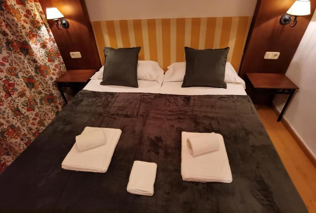 Hostal Rural Alto Tajo Poveda Poveda de la Sierra ภายนอก รูปภาพ