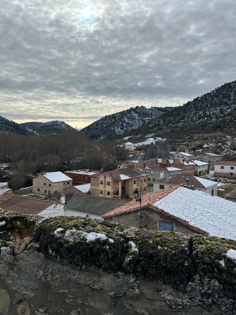 Hostal Rural Alto Tajo Poveda Poveda de la Sierra ภายนอก รูปภาพ