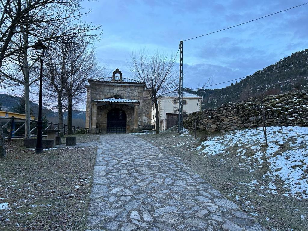 Hostal Rural Alto Tajo Poveda Poveda de la Sierra ภายนอก รูปภาพ